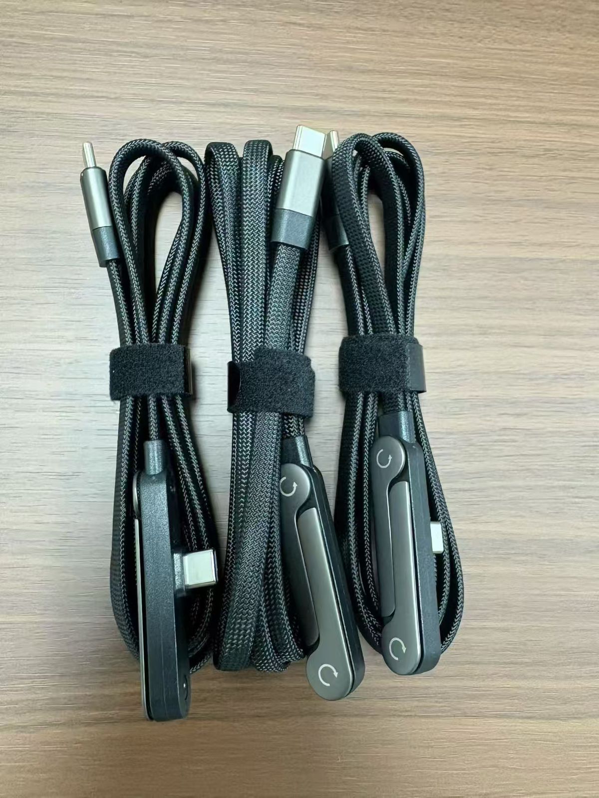 240W 2-in-1 USB-C to C Fast Charging Cable With Foldable Bracket | Type-C to Type-C Data Cable & Desktop Holder