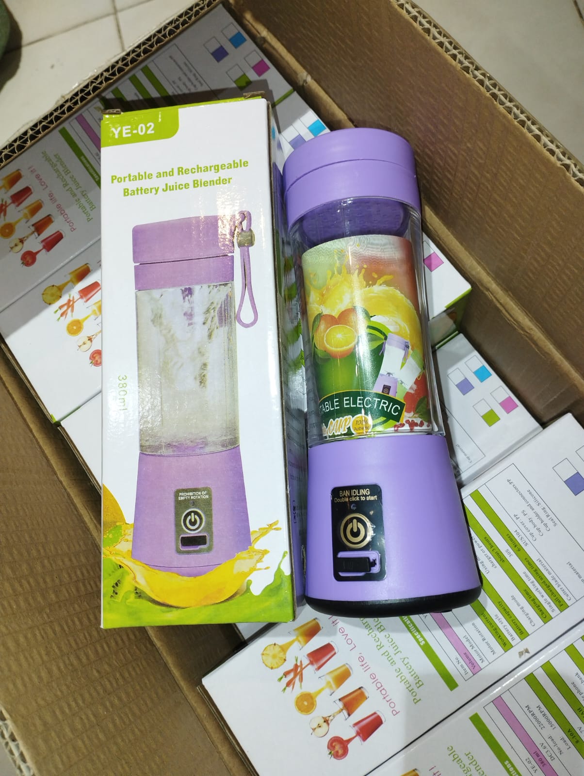 Mini Portable  USB Rechargeable Juicer Blender 6 Blades