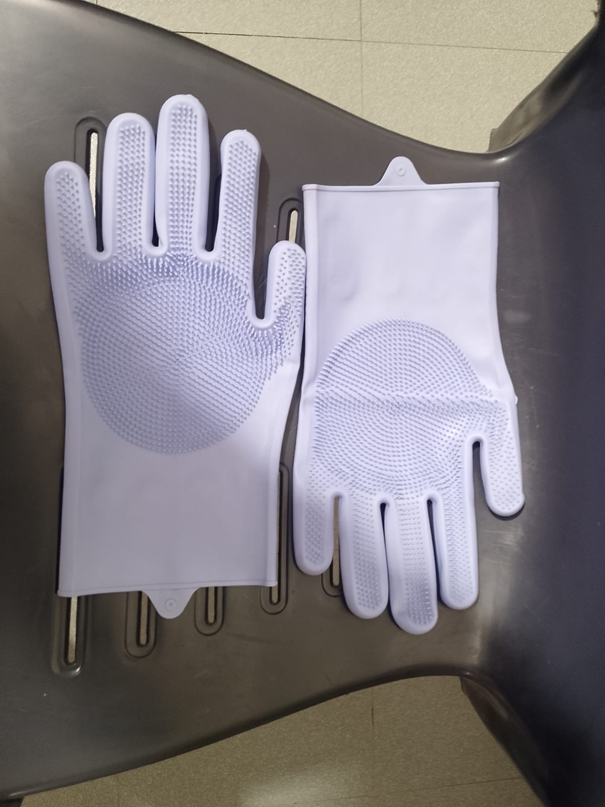 Silicone Washing Full Finger Gloves - For Home (Random Colors)